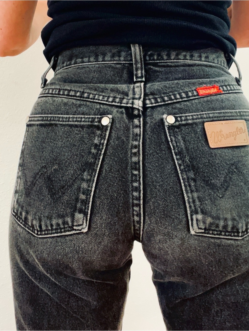 Vintage Wrangler High-Rise Black Jeans